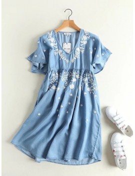 Denim Embroidery Short Sleeve V-neck Casual Dresses